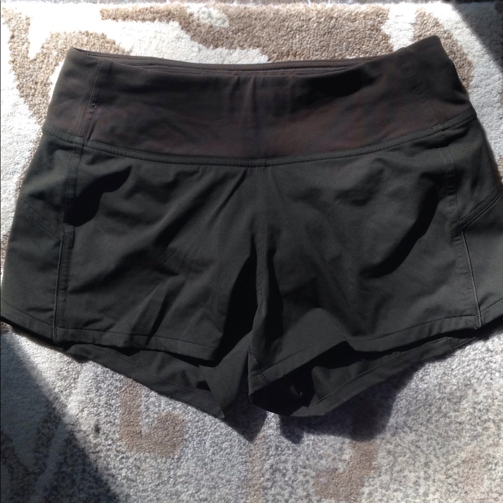 Lululemon hunter green shorts